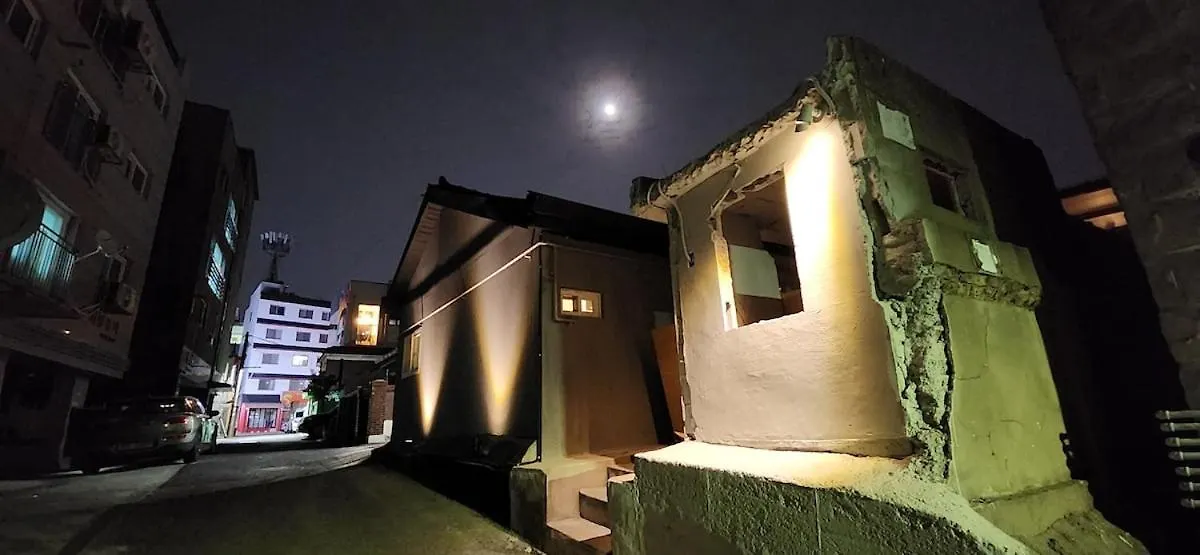Mono House 101 Apartment Incheon Korsel
