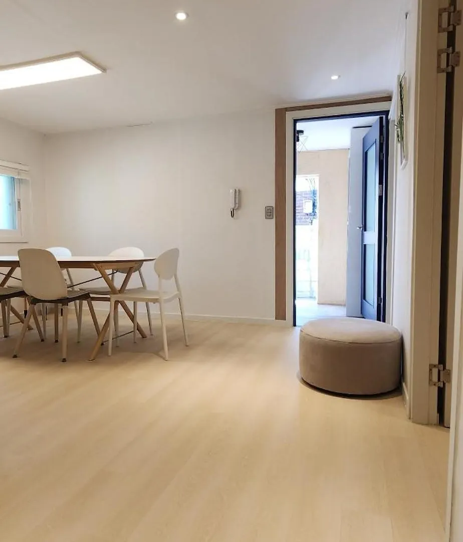 Mono House 101 Apartment Incheon 0*,  Korsel