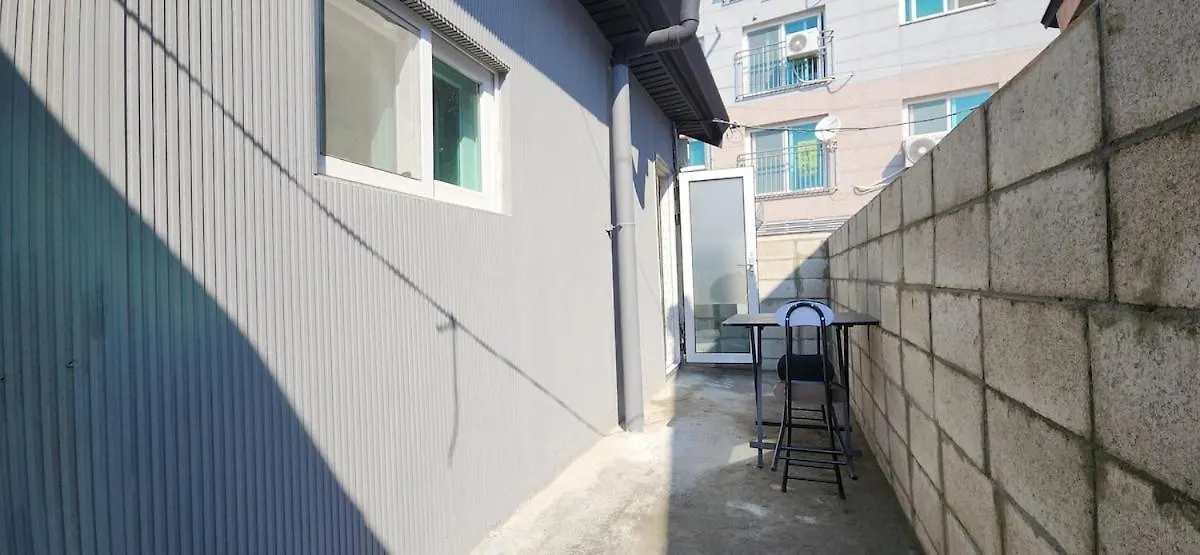 Mono House 101 Apartment Incheon