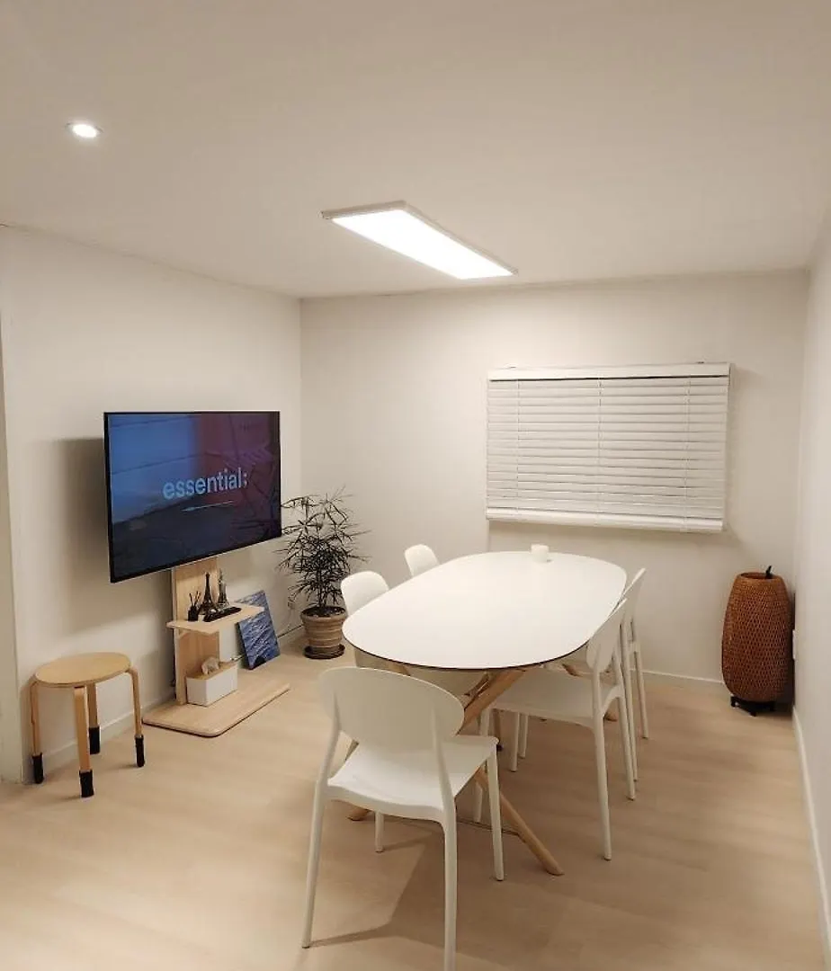 Mono House 101 Apartment Incheon