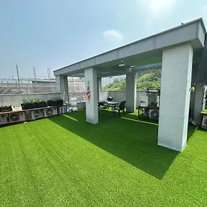 Yolo House ゲストハウス