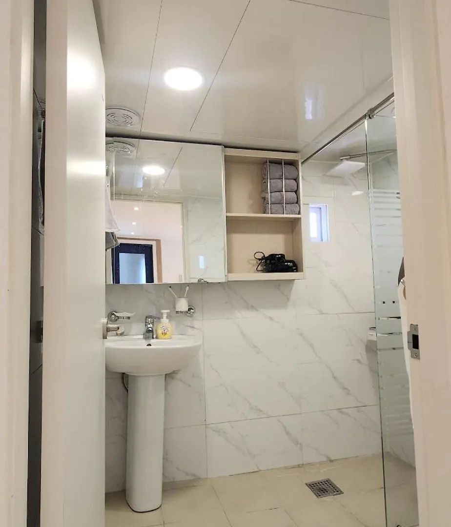 Mono House 101 Apartment Incheon South Korea